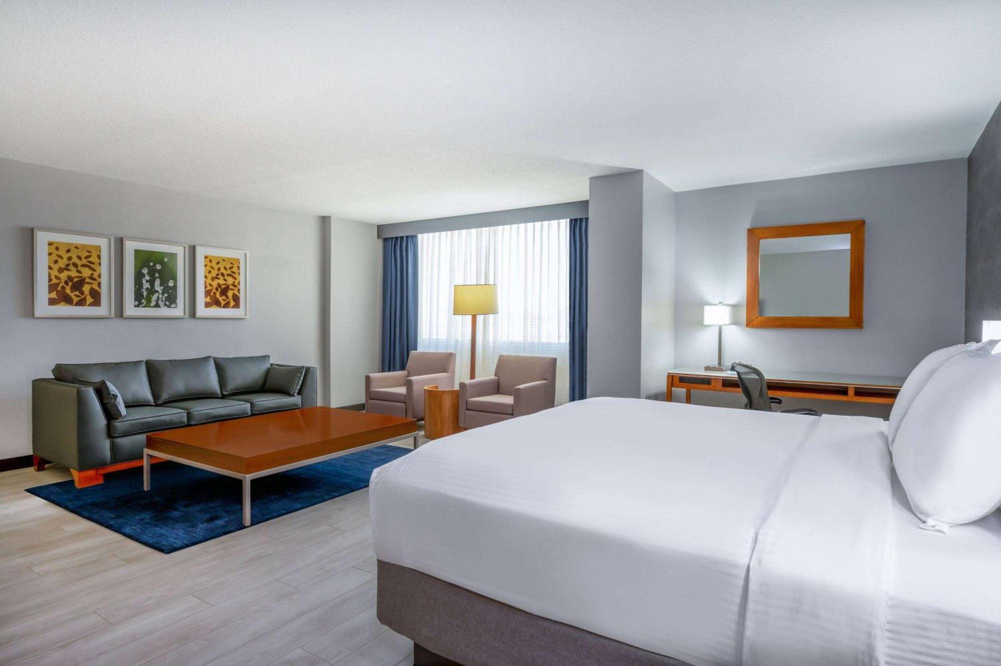 Hotel Wyndham Airport Indianapolis