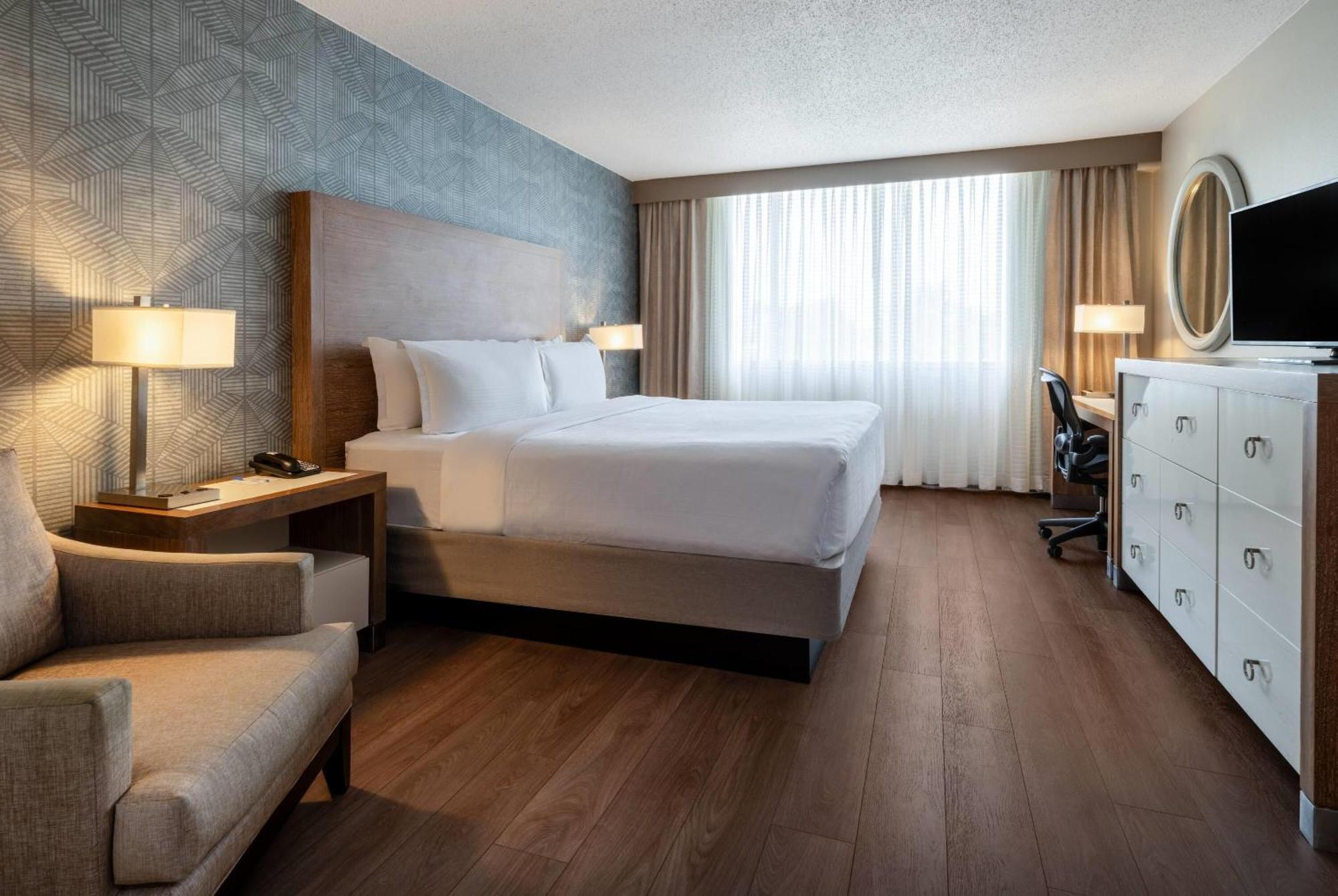 Hotel Wyndham Airport